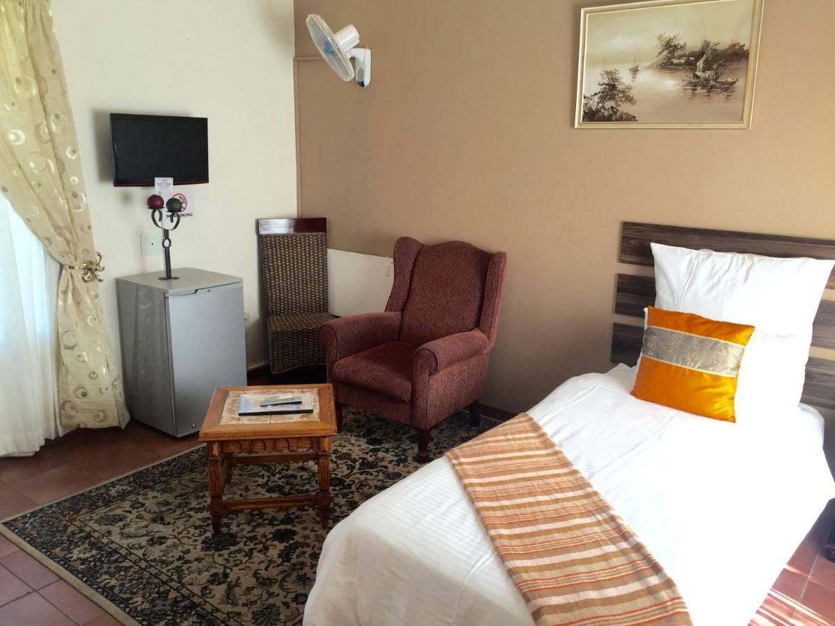 Welcome Guest House Vereeniging Ngoại thất bức ảnh