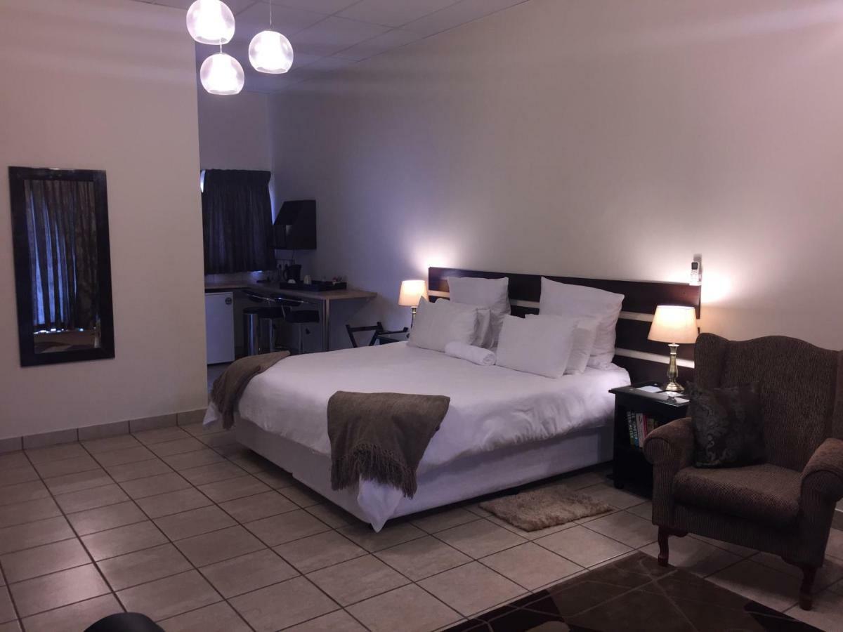 Welcome Guest House Vereeniging Ngoại thất bức ảnh